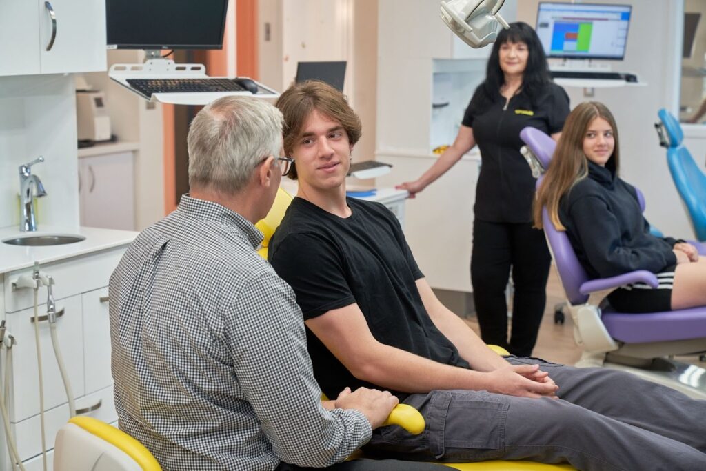 Why Teens Should Get Orthodontic Treatment